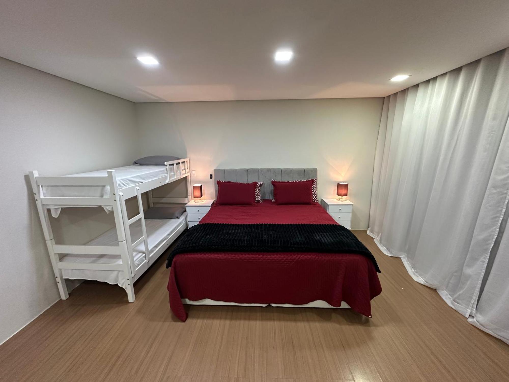 Casa Alto Padrao Com Piscina - Canasvieiras Casa de férias Florianopolis